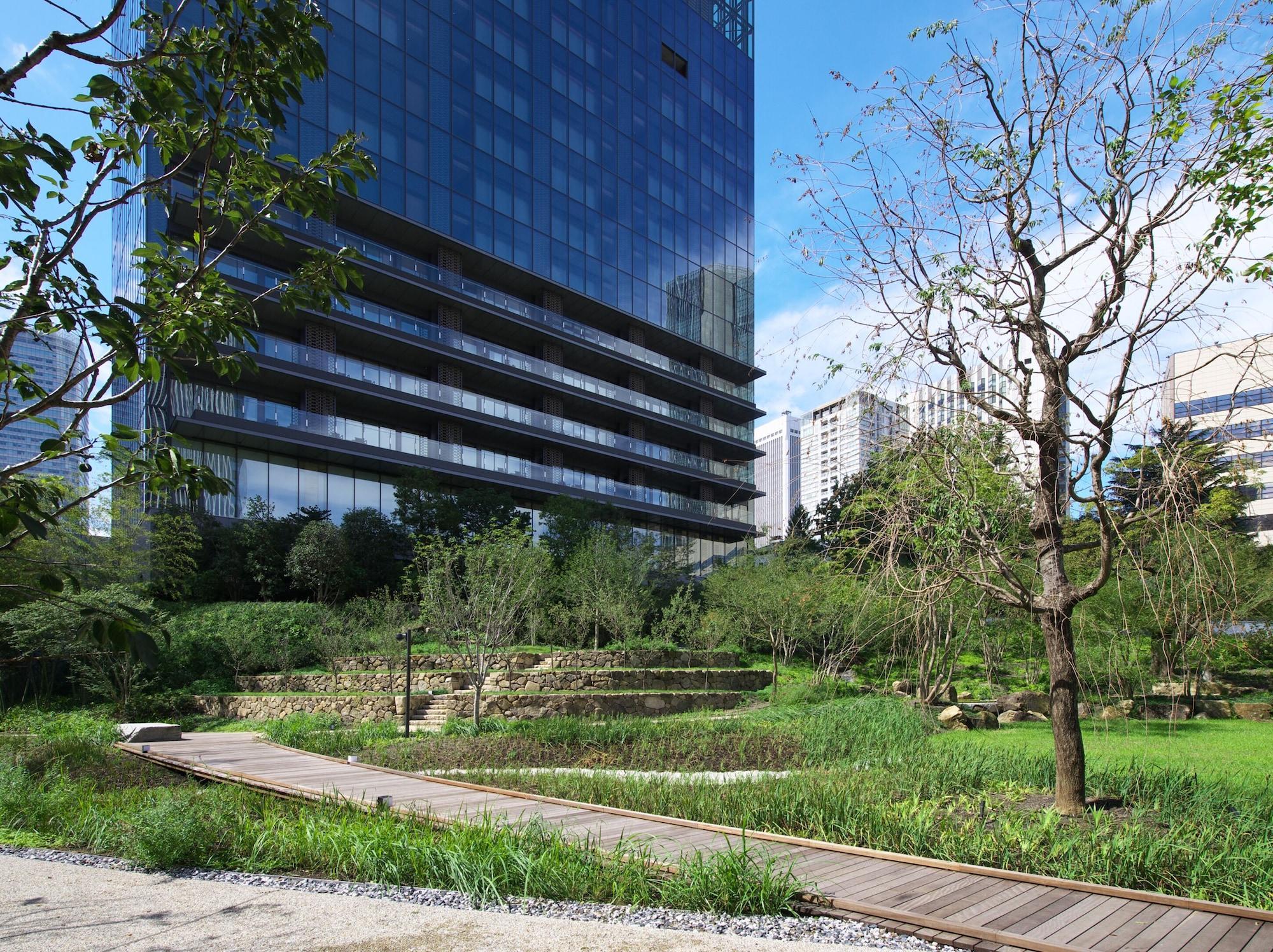 The Okura Tokyo Hotel Exterior foto The park