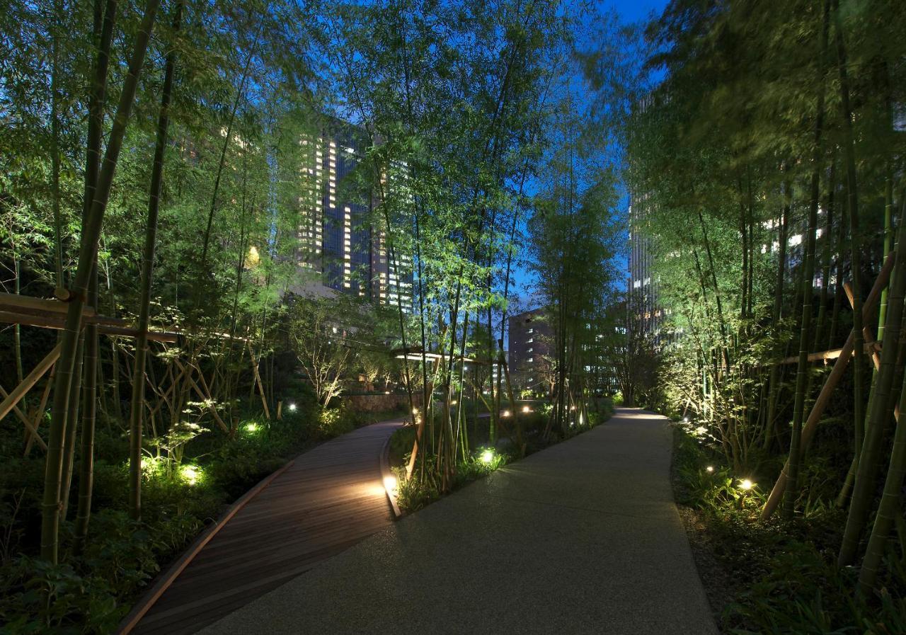 The Okura Tokyo Hotel Exterior foto The Forest